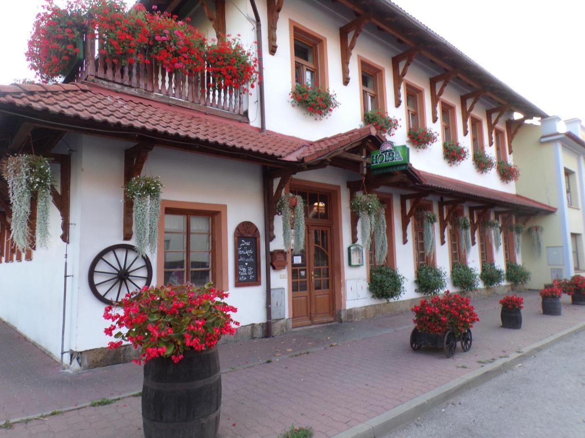 Penzion Restaurace U Helferu Libun Exterior photo